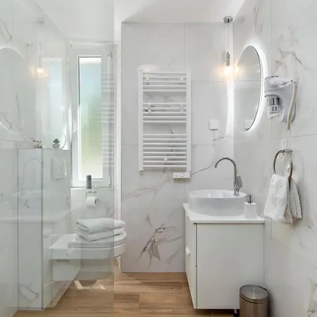 Incenter Apartment 2 Lejlighed Rijeka